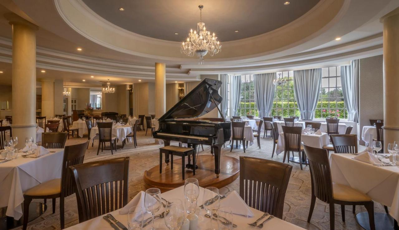 Slieve Russell Hotel แบลลีคอนเนลล์ ภายนอก รูปภาพ