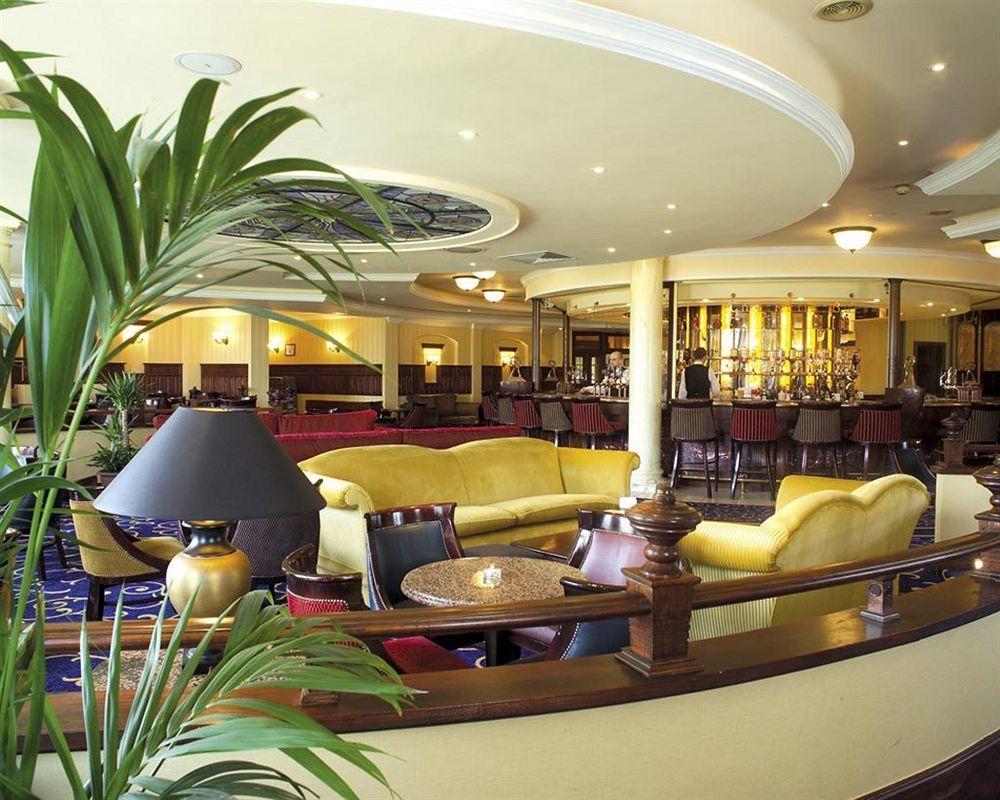 Slieve Russell Hotel แบลลีคอนเนลล์ ภายนอก รูปภาพ