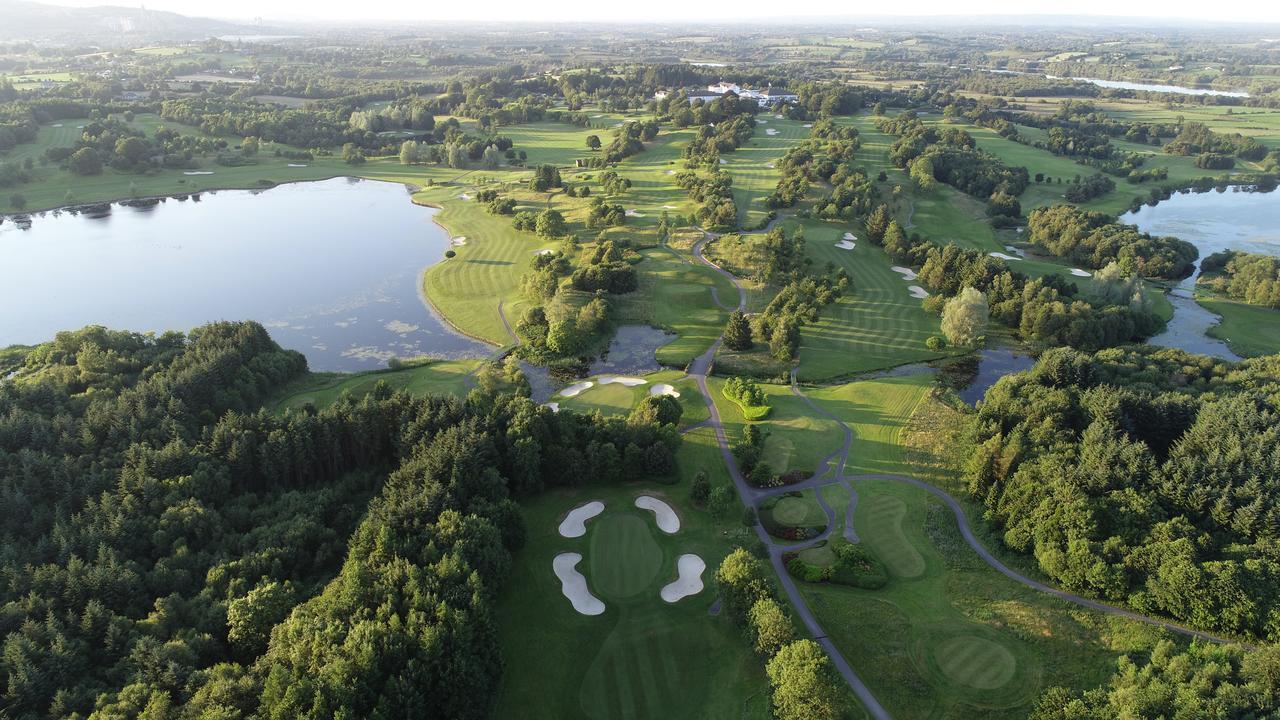 Slieve Russell Hotel แบลลีคอนเนลล์ ภายนอก รูปภาพ